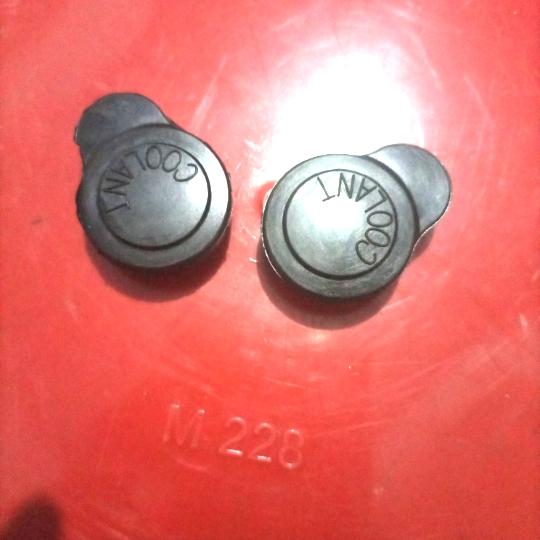 Gambar karet tutup tabung air radiator VARIO dari cantika partshoop Kab. Bekasi Tokopedia