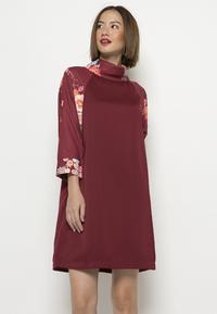 Gambar Minimal Oriental Art Shawl Neck Dress dari Minimal Kab. Pemalang 2 Tokopedia