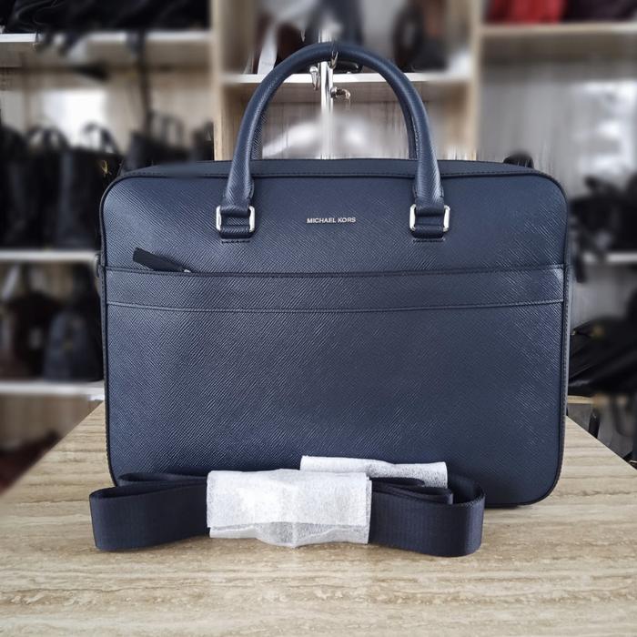 Gambar tas laptop michael kors briefcase dari deux authentic Jakarta Timur Tokopedia