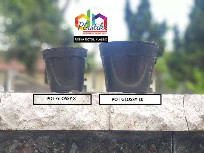 Gambar POT TANAMAN PLASTIK GLOSSY 10 HITAM POLOS TERMURAH dari DN Plastik Kota Bandung Tokopedia