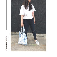 Gambar Tas Tote Bag Tie Dye Reversible dari Sempatkan Official_Archived Kab. Bandung 2 Tokopedia