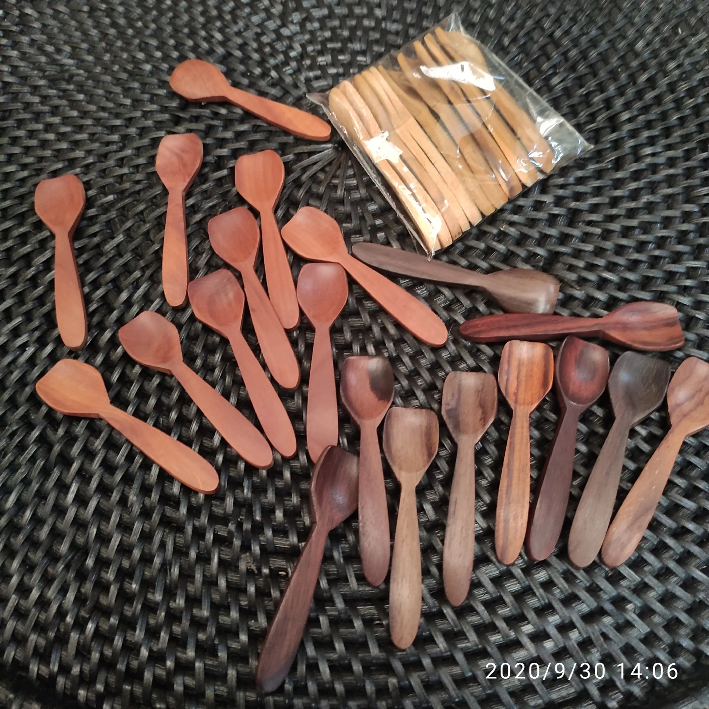 Sendok Kayu / Sendok Kue / Sendok ice cream 7.5cm kualitas export 7522