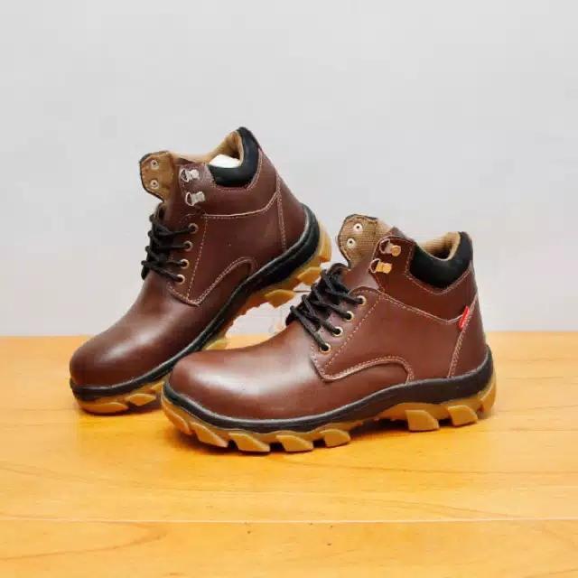 Gambar Sepatu safety boot bahan kulit sapi asli sp 2 dari Safety Boots Pria Kota Surabaya Tokopedia