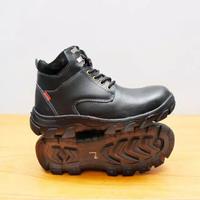 Gambar Sepatu safety boots pria sepatu kerja lapangan sepatu kulit asli dari Safety Boots Pria Kota Surabaya 3 Tokopedia