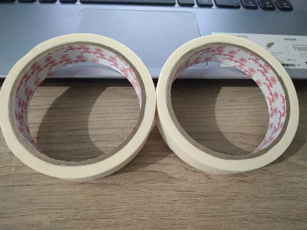 Lakban kertas 1 inch x 20 meter / masking tape 24mm x 20 meter