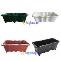 Gambar Pot Bunga Tanaman Persegi Panjang SGP 01 - Putih dari Angkasapot Kota Tangerang 1 Tokopedia