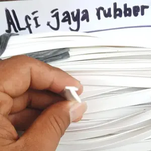 Karet list bodykit/fender putih