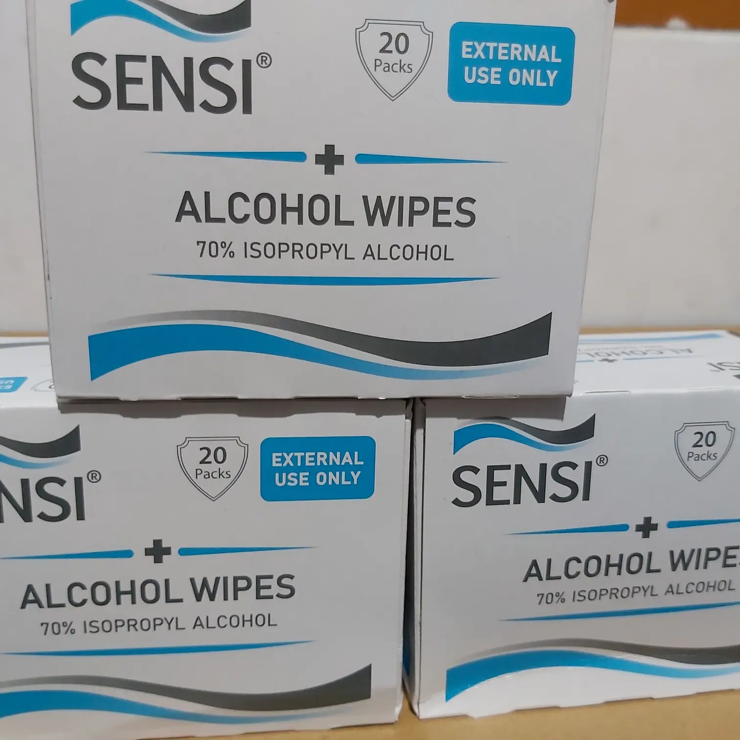 sensi alcohol wipes 70% isopropyl
