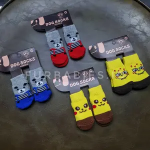 (A2) Kaos Kaki Anjing kucing hewan dog cat anti slip - Size M