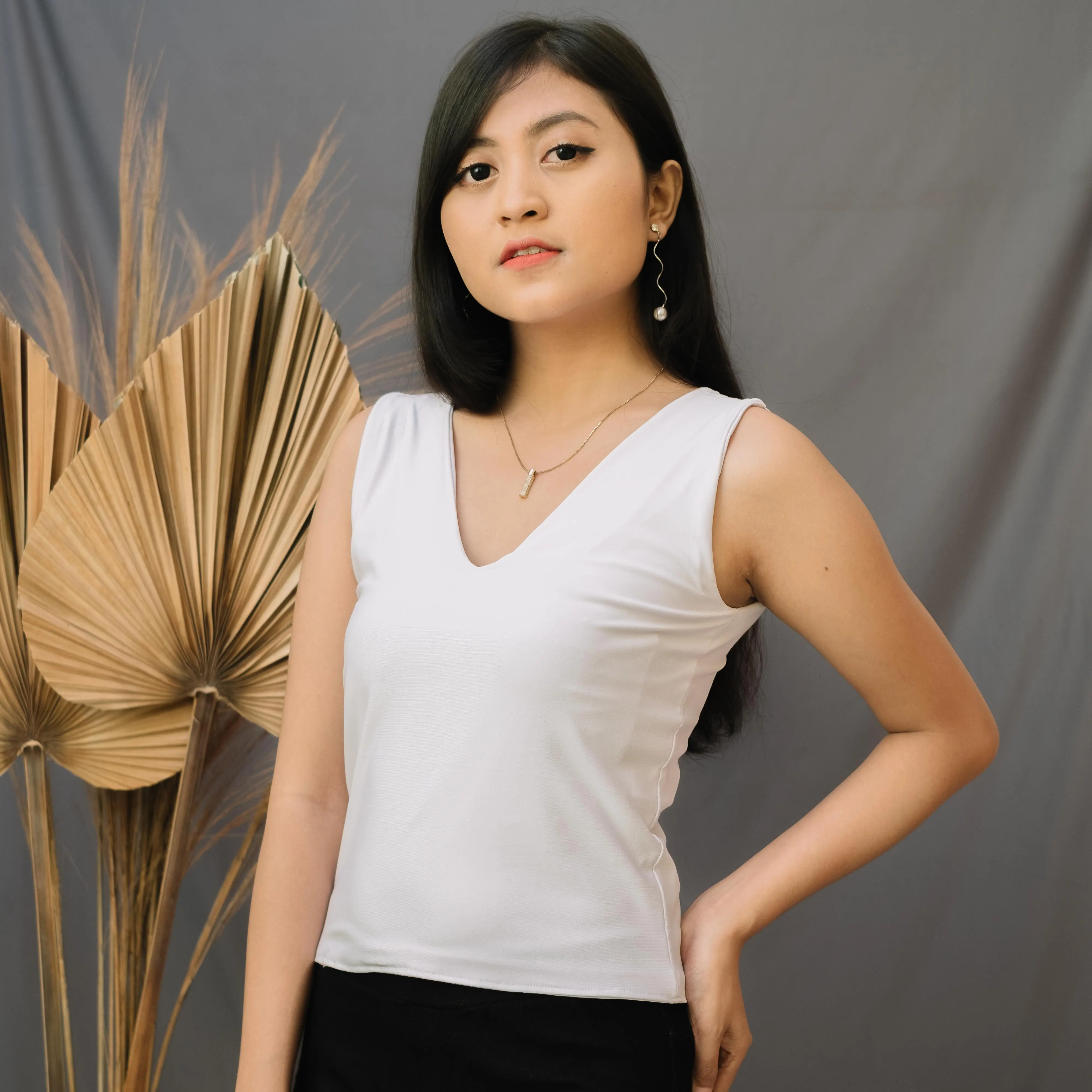 Tank Top Wanita Vneck Firstact Tangtop Polos Tali Besar All Size