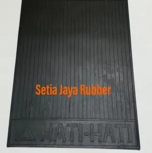 Karpet Roda / Karpet lumpur 2 ban Hati Hati besar