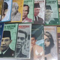 Gambar paket lengkap masterpiece langka original seri tokoh tempo 30 buku dari james books Kota Bandung 3 Tokopedia