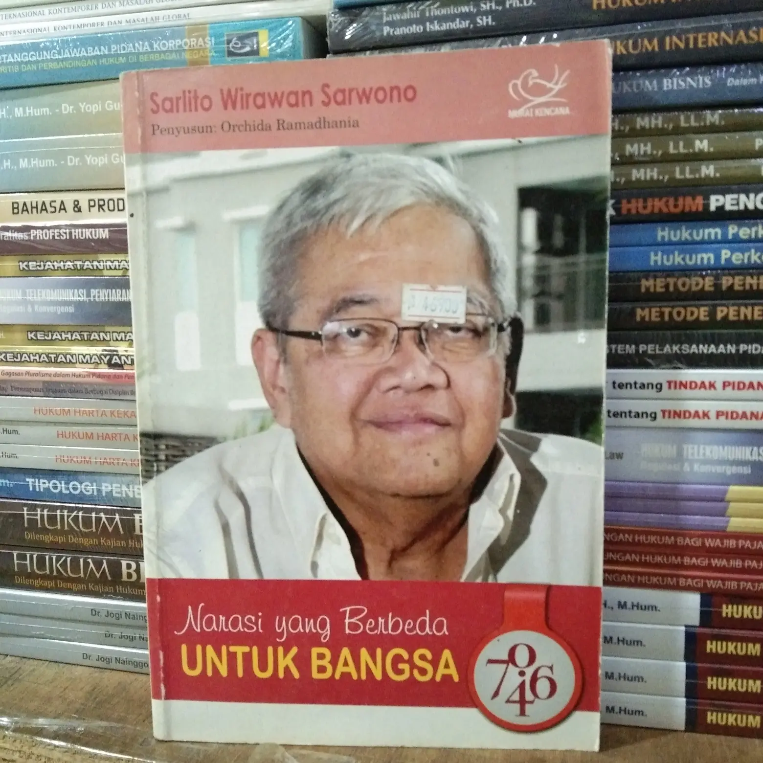 Narasi yang berbeda UNTUK BANGSA-SARLITO WIRAWAN SARWONO