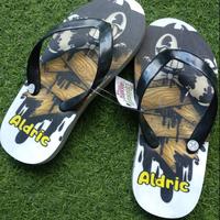 Gambar sandal jepit unik karakter bendy ink the machine dari CasalomaShop Kota Bandung 2 Tokopedia