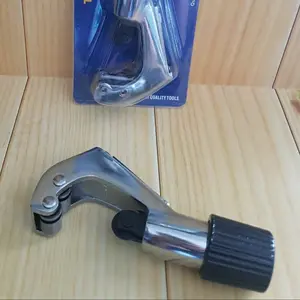 Cutter pipa tembaga/ pemotong pipa tembaga uk.besar ( uk. 1/4-1 1/8 )