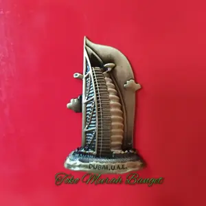 Souvenir Tempelan Magnet Kulkas Dubai UEA
