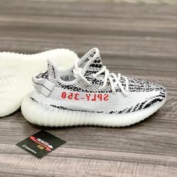 harga yeezy boost 350 v2 zebra