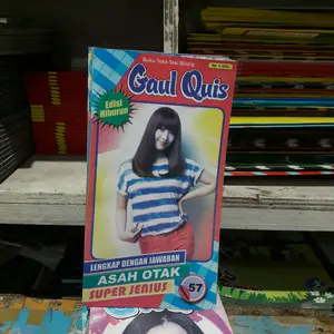 buku TTS (teka teki silang).