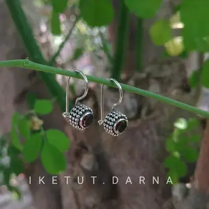 Anting Perak 925 Giwang Bun Bali Batu Garnet