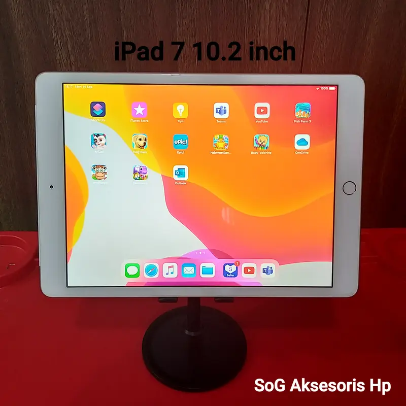 Stand Holder Metal Tablet iPad Dudukan HP Universal 0