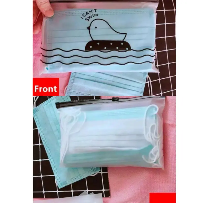 Dompet / Pouch / Tempat Masker Zipper Praktis Simple Travel New Normal 1