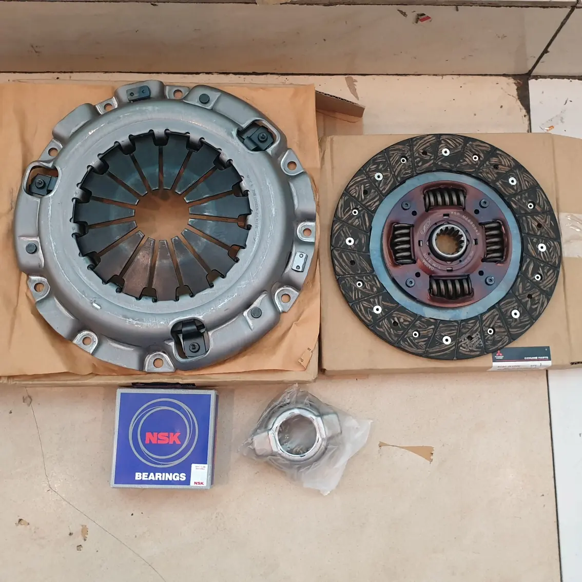 Kopling Set Asli Mitsubishi Pajero Bensin V43 V6
