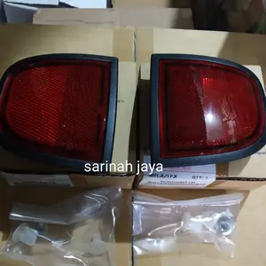 reflektor belakang mata kucing Mitsubishi Triton