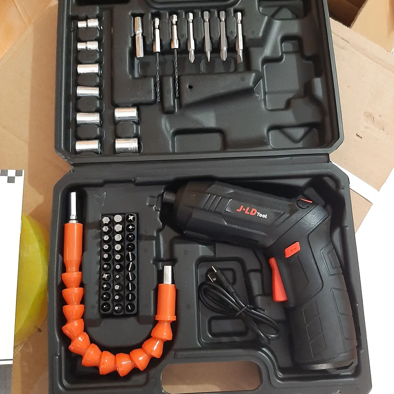 screwdrive cordless bor reversible