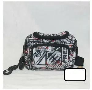 Travel Pouch Tas Jalan jalan Sugar Glider Mitif Gradien Hitam Putih