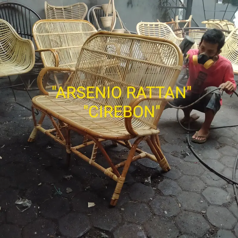 Kursi Teras/Kursi Taman Pengki Panjang Rotan 3
