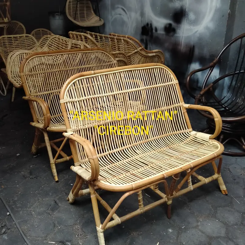 Kursi Teras/Kursi Taman Pengki Panjang Rotan 1