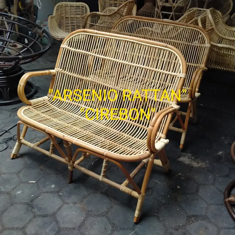 Kursi Teras/Kursi Taman Pengki Panjang Rotan 2