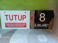 Gambar papan nomer rumah acrilik 3mm ukuran 20x25 cm atau max 500cm2 dari Al advert Kab. Bekasi 3 Tokopedia