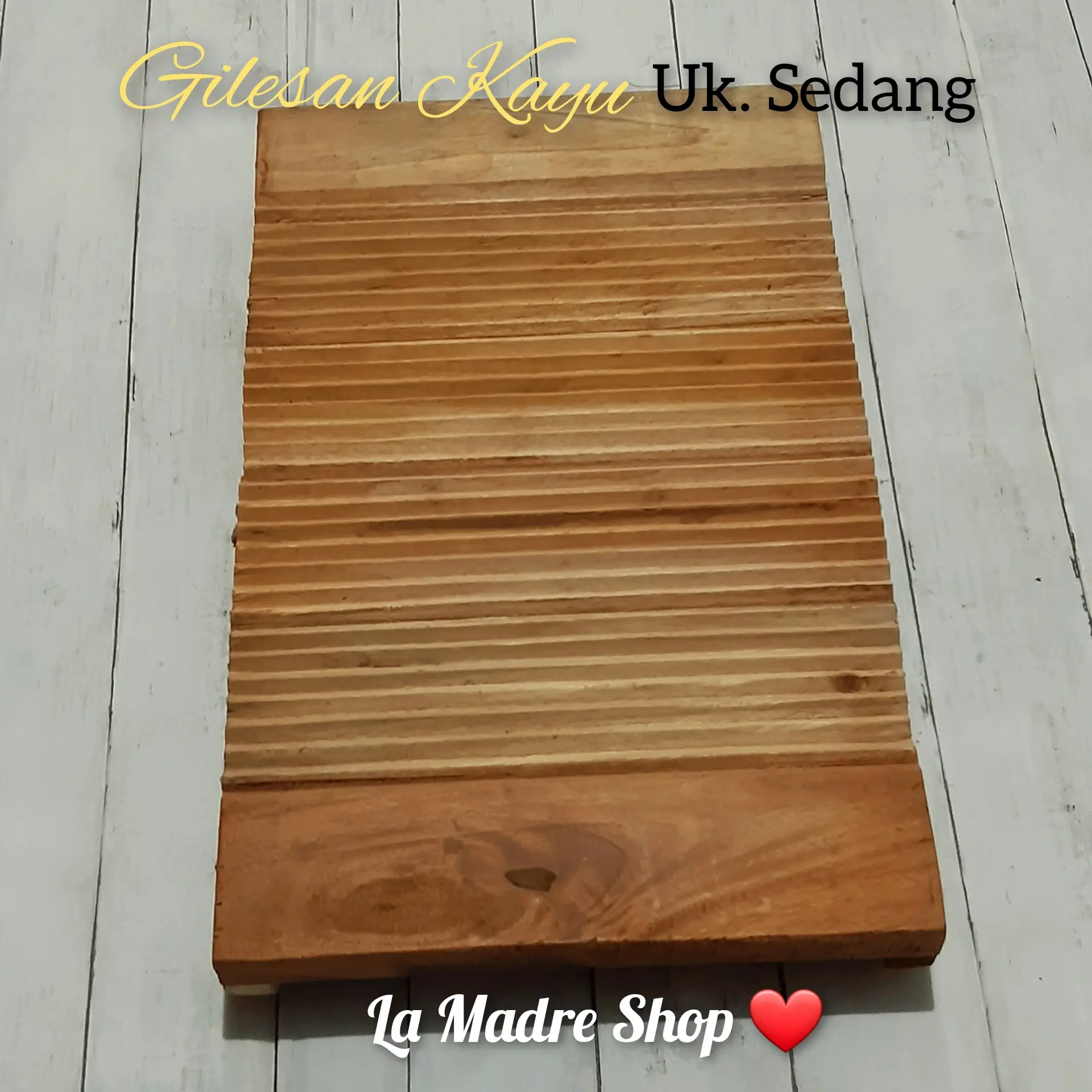 GILESAN KAYU Papan Cuci Baju Tradisional  Uk. Sedang 33 x 55 cm