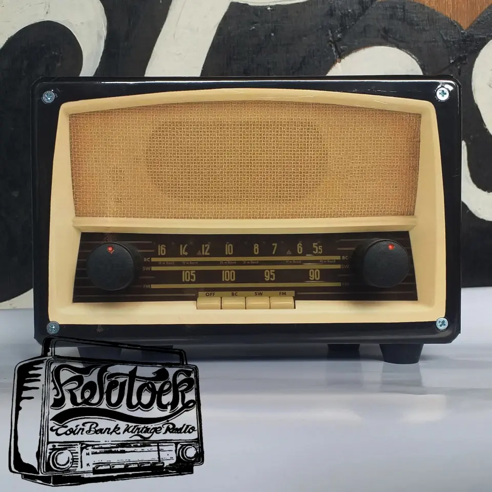 celengan radio/antik/unik/klasik/etnik/vintage/retro