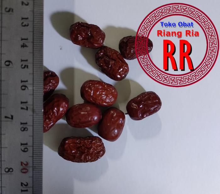 Gambar Angco Ang co Hong zao (red dates) Kurma Merah NON Jumbo 500 gram dari TO Riang Ria Kota Administrasi Jakarta Utara Tokopedia
