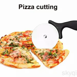 Pisau Pizza / Pizza Cutting
