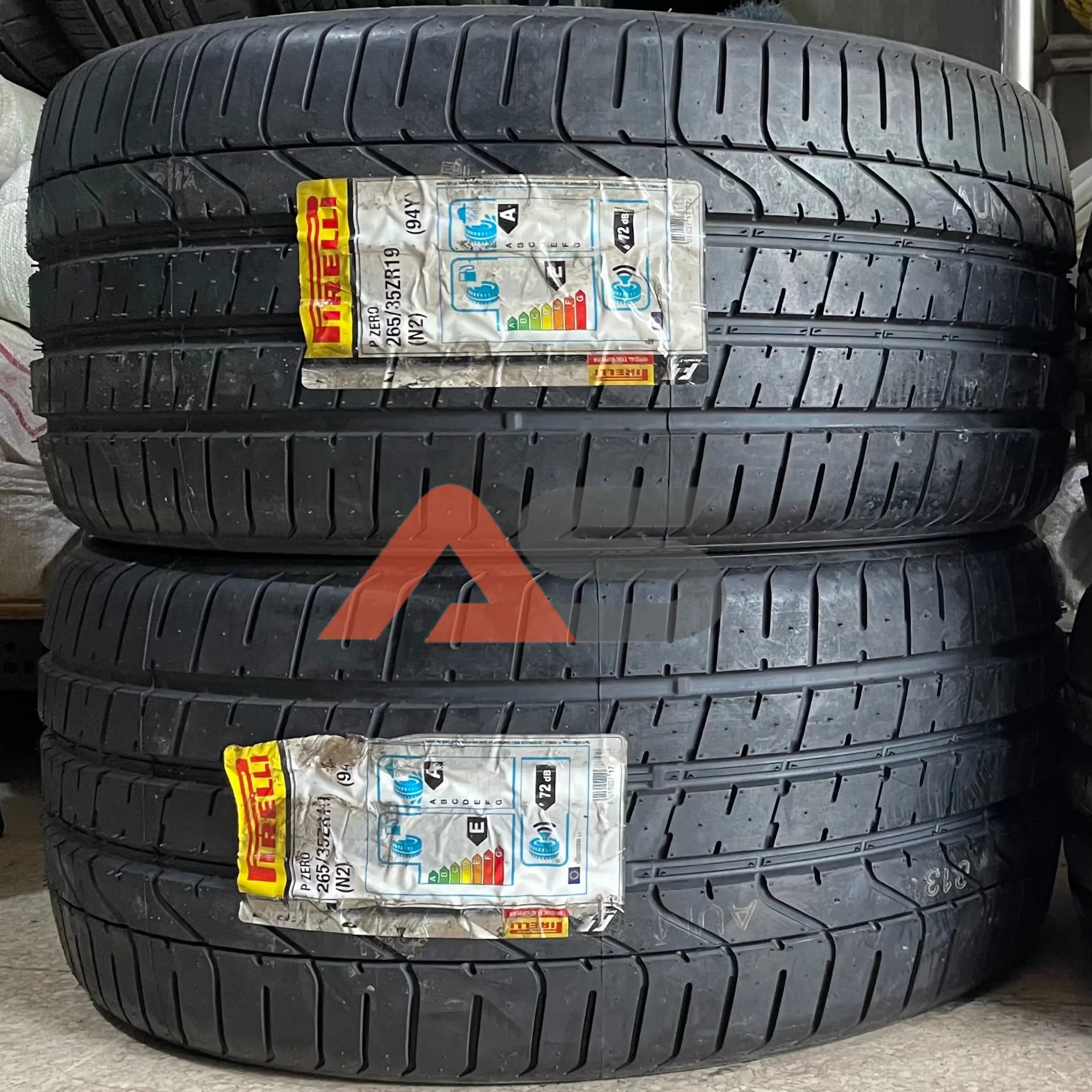 Ban Pirelli P Zero Pzero 265 / 35 R 19 R19