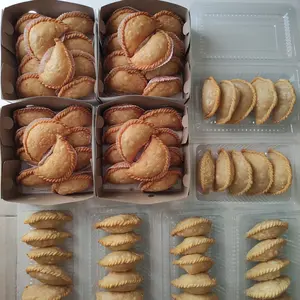 kue pastel ready to eat/ frozen