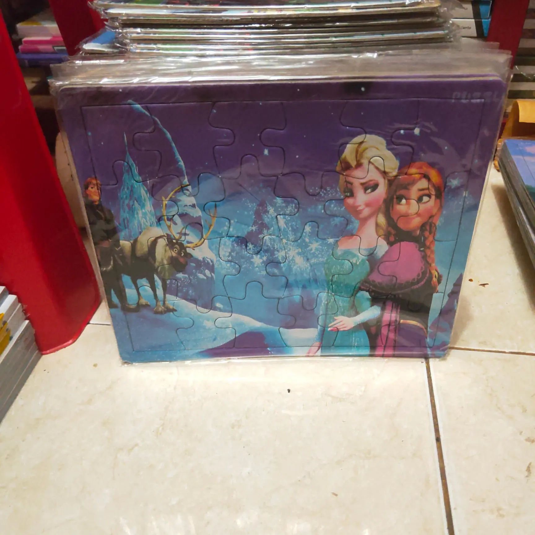 puzzle Frozen (sari)