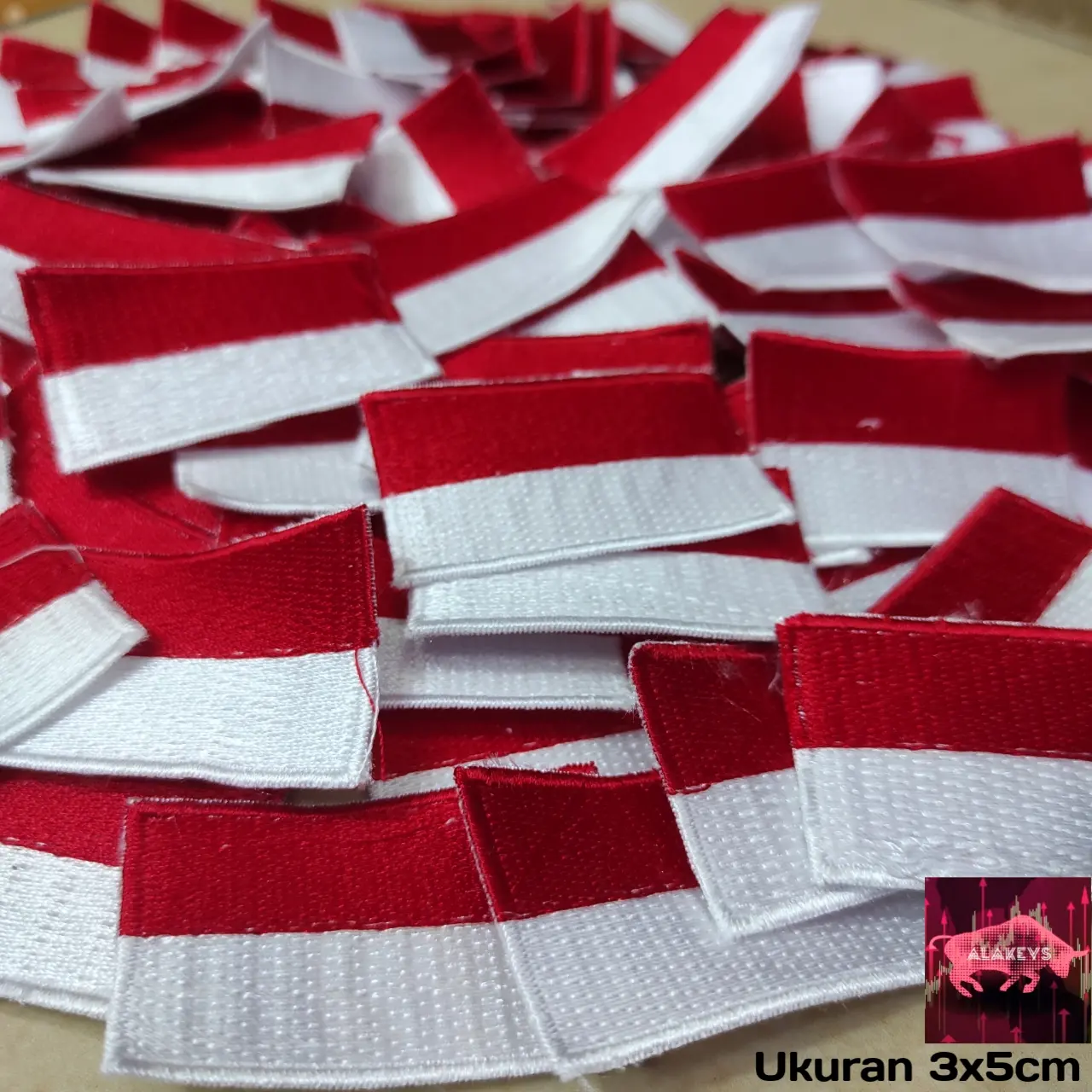 Bet Bordir Bendera Sekolah merah putih sd smp smu sma smk mi mts 3x5cm