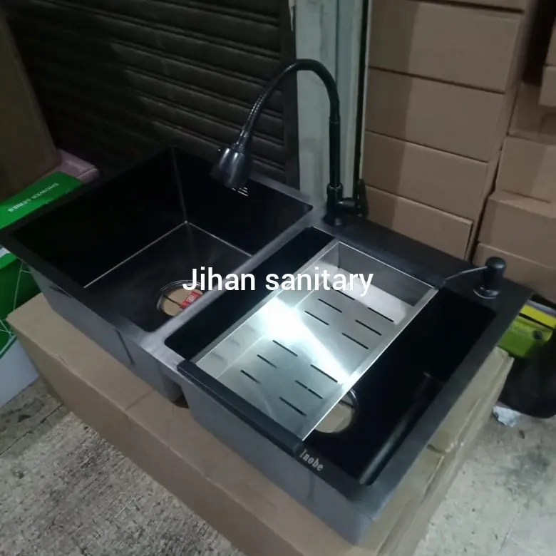 paket komplit kitchen sink INOBE 8245 BLACK / paket kran flexible