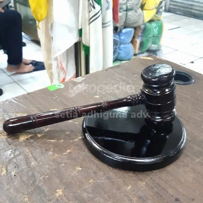 palu hakim sidang 0