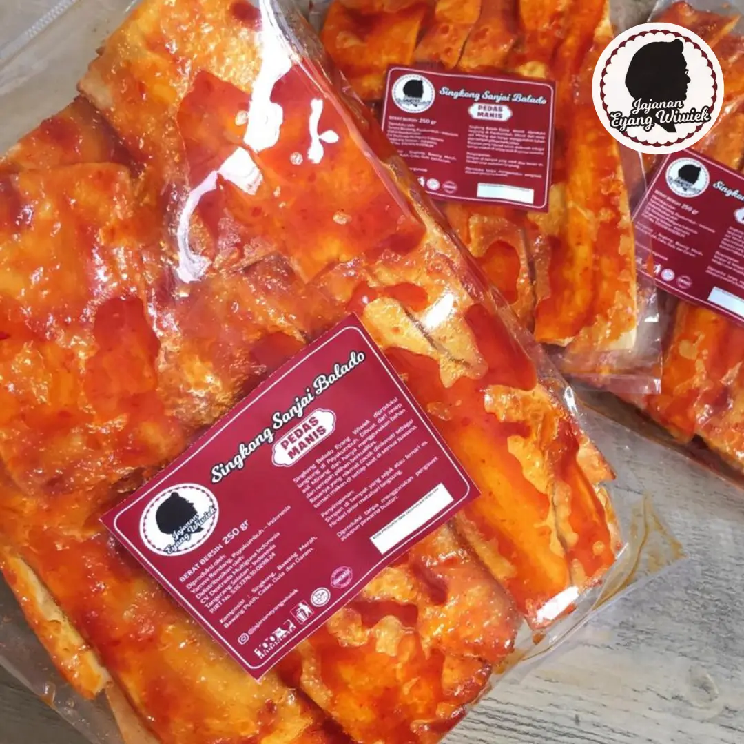 Balado Singkong Sanjai Padang Merk Jajanan Eyang Wiwiek (berat: 250gr)