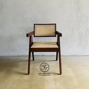 kursi santai minimalis rotan