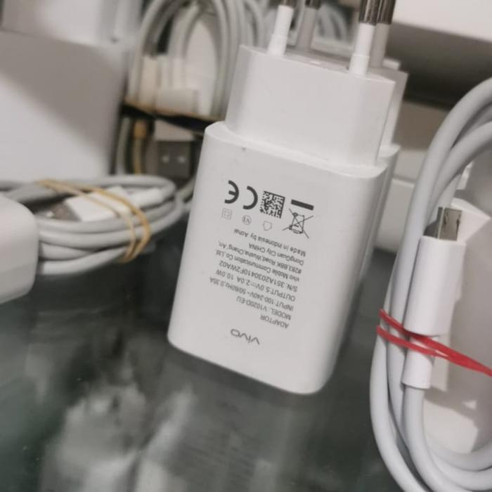 Gambar Charger Vivo Copotan dus Y20 2021 micro USB 10w bawaan hp ori dari omjok Kota Administrasi Jakarta Utara Tokopedia