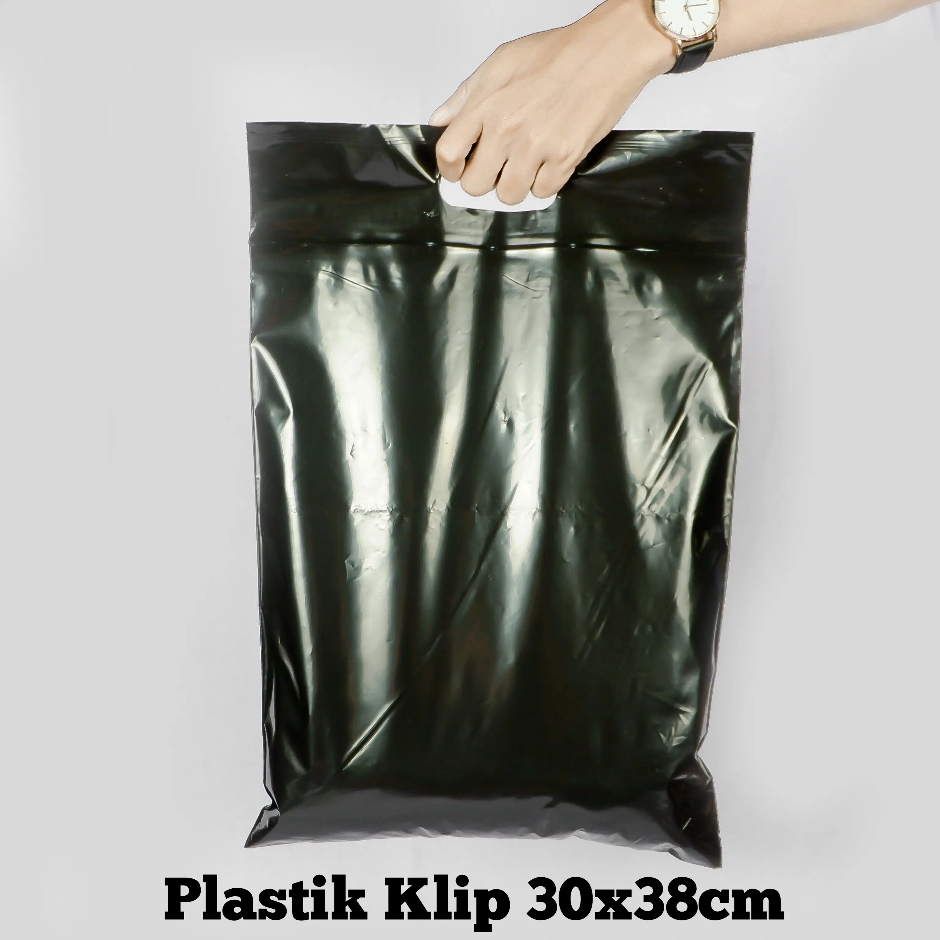 plastik klip pond ziplock hitam dengan ukuran 30 x 38 + 7 cm