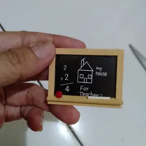 Miniatur Papan Tulis Hitam