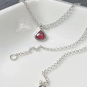 GARNET TEARDROP NECKLACE
