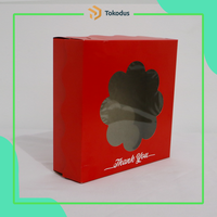 Gambar (ISI 100) Tokodus TKI - Kardus Box Packing Kue Cake Bunga Merah 22x22x7cm Duplex Laminasi Warna Merah dari Tokodus TKI Kab. Bandung 3 Tokopedia